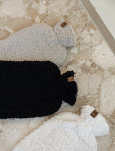Afbeelding in Gallery-weergave laden, a Teddy kruik zwart