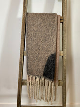 Afbeelding in Gallery-weergave laden, Sjaal
