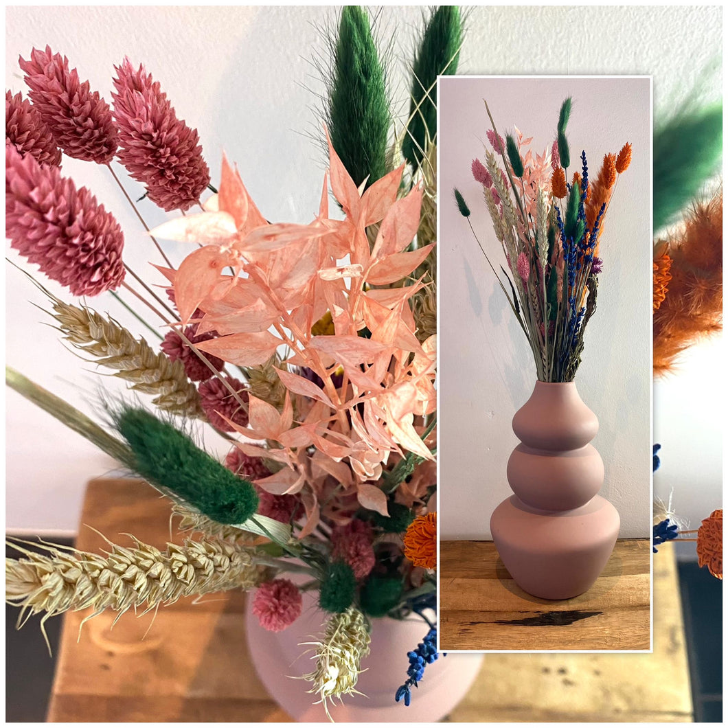 Gevulde roze vaas