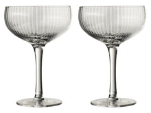 Afbeelding in Gallery-weergave laden, Cocktail glazenset op voet 2-delig
