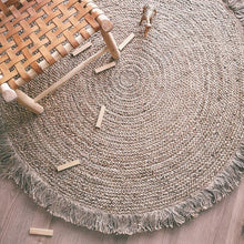 Afbeelding in Gallery-weergave laden, Jute vloerkleed met franjes
